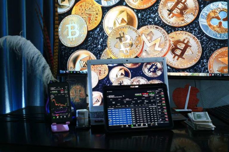 ilustrasi kegiatan asosiasi blockchain